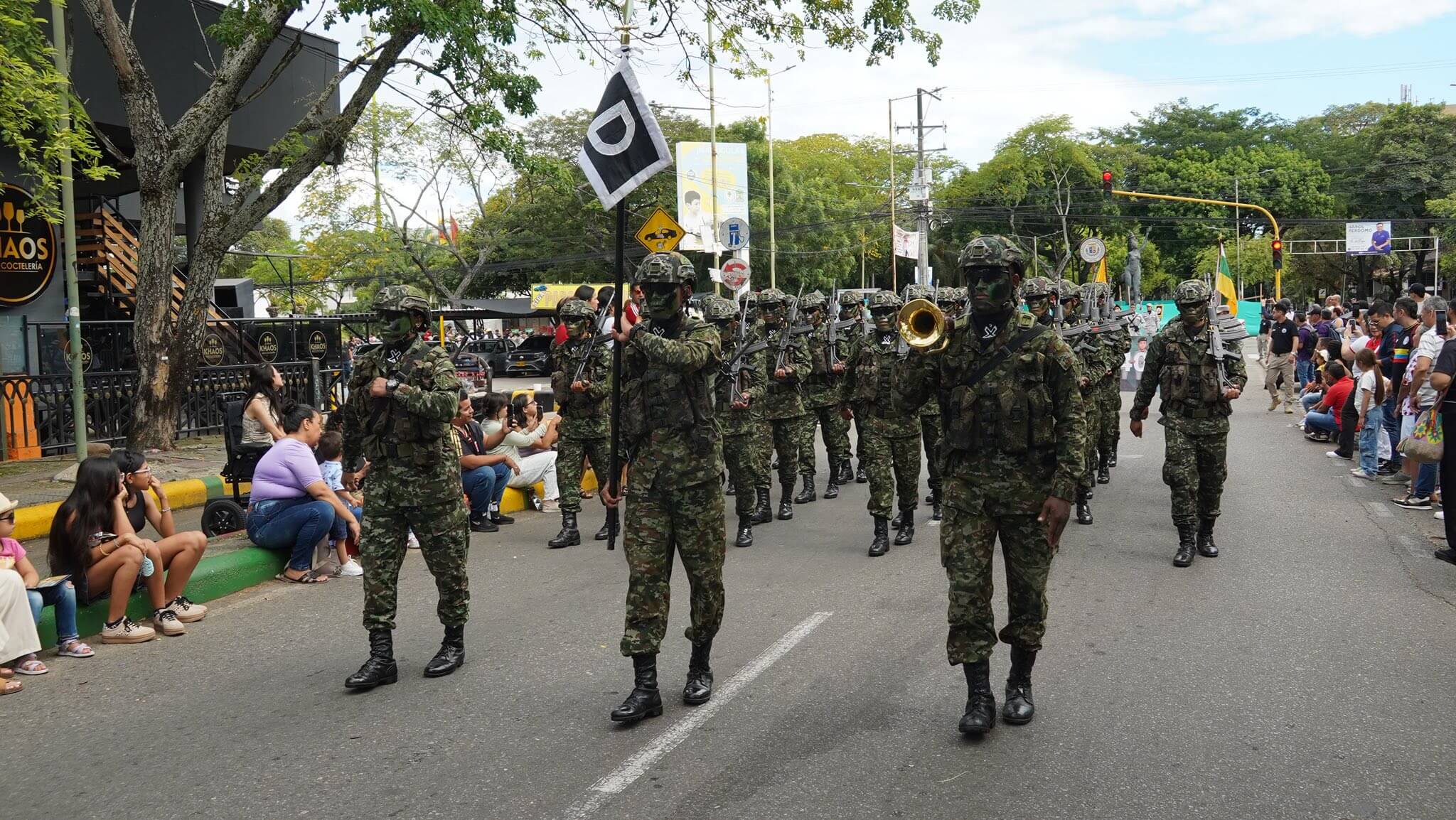 Desfile cívico y cultural llenó de alegría y orgullo las calles de Neiva