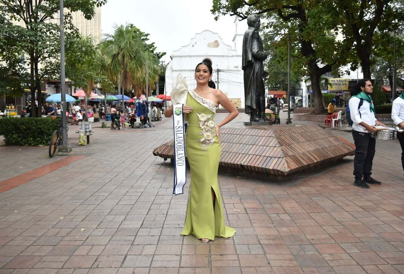 Srta. Saladoblanco — Reina San Pedro 2026